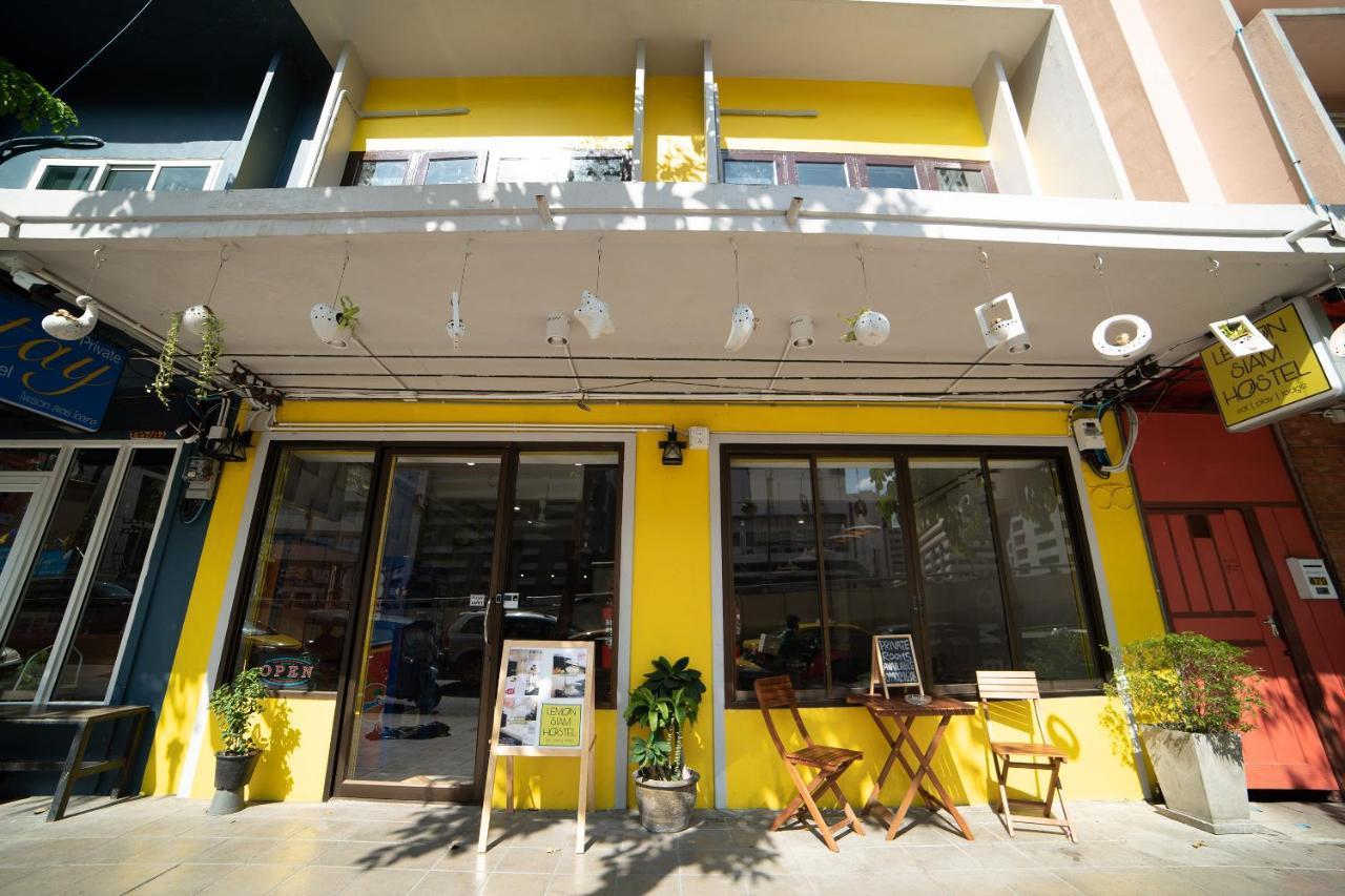 Oyo 480 Lemon Siam Hostel Bangkok Exterior photo